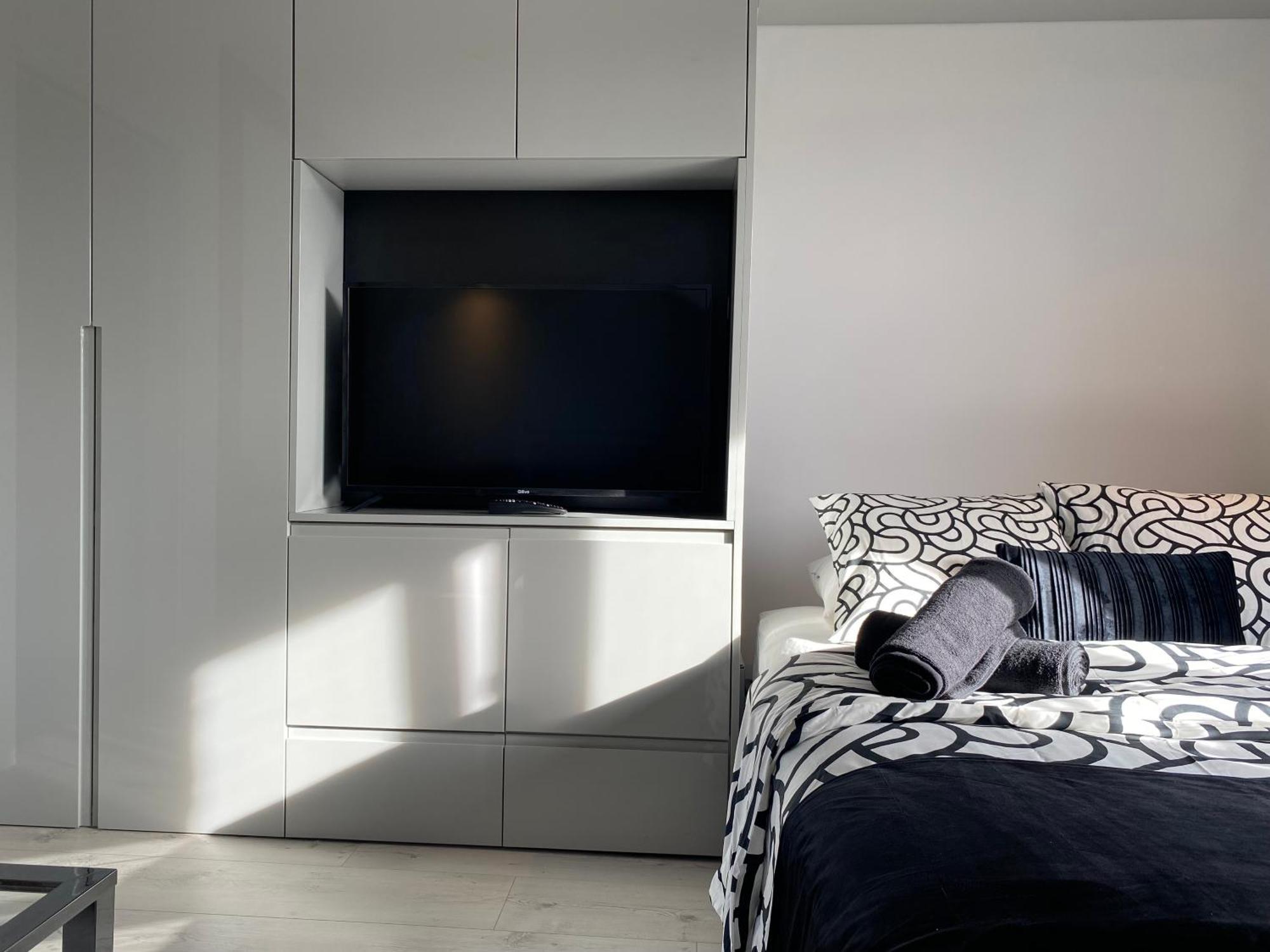 Lovers' Loft Apartment In Krakow - Orawska 7 Dış mekan fotoğraf
