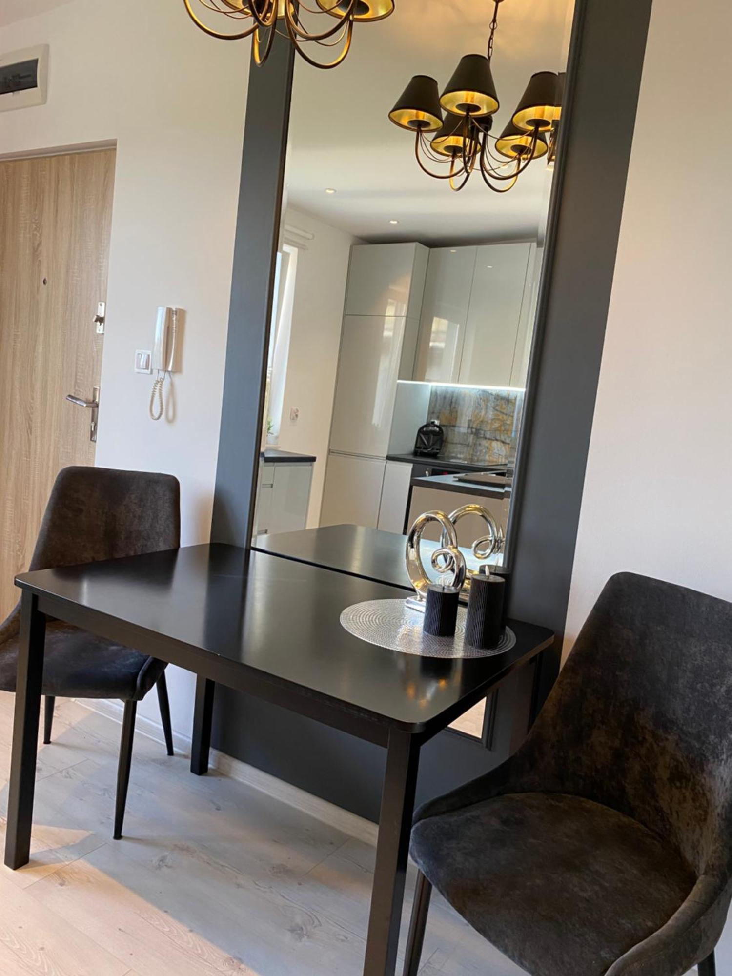 Lovers' Loft Apartment In Krakow - Orawska 7 Dış mekan fotoğraf