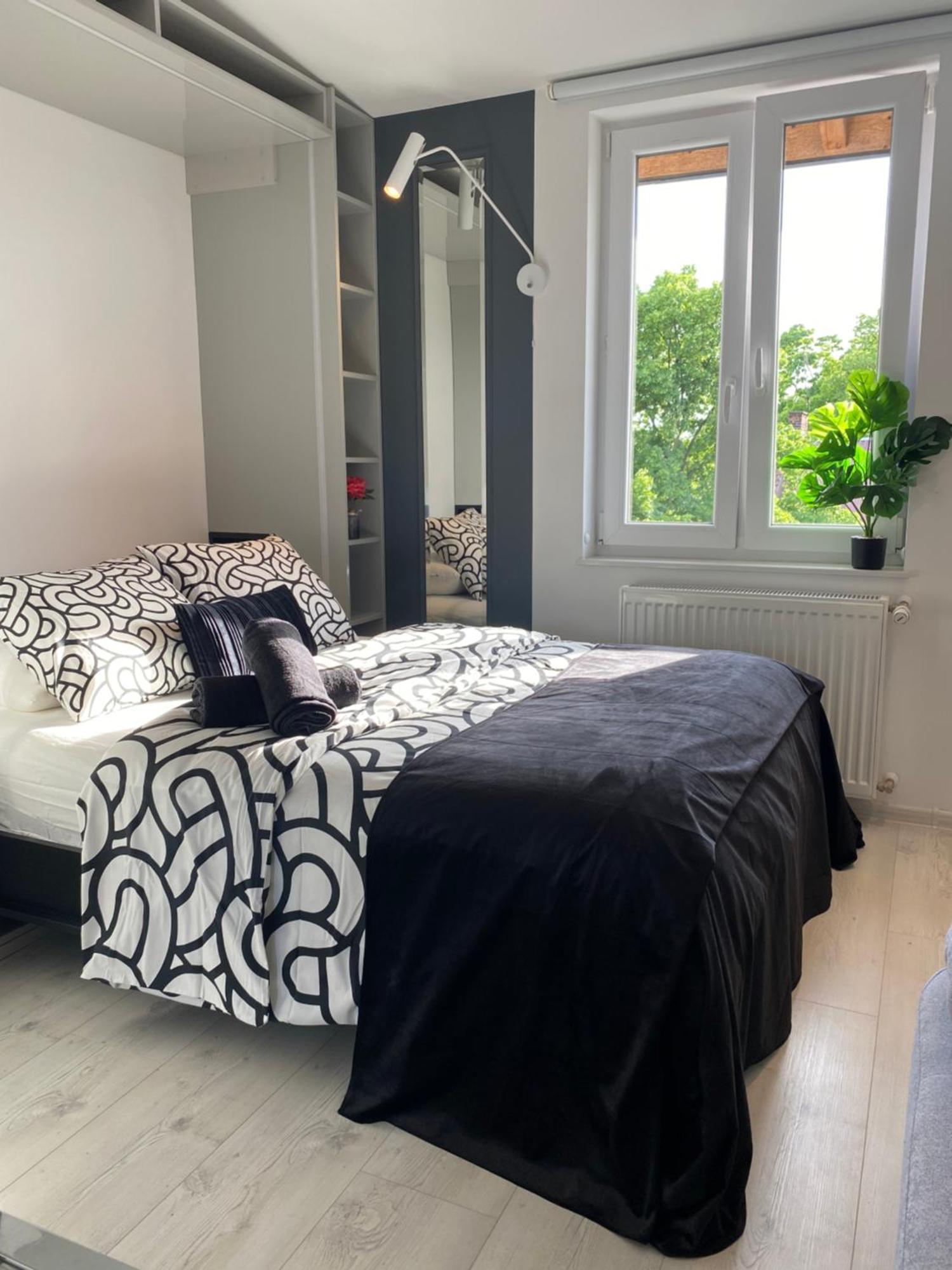 Lovers' Loft Apartment In Krakow - Orawska 7 Dış mekan fotoğraf